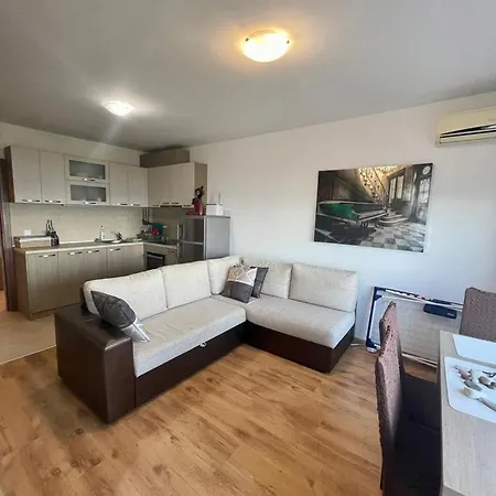 Byla Sun Day Apartment Byala (Varna)